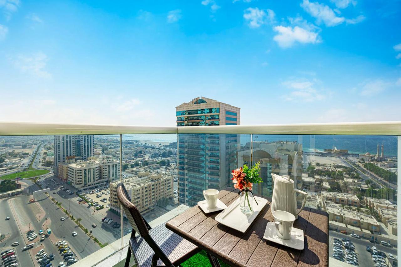 Sleek nordic style seaview condo