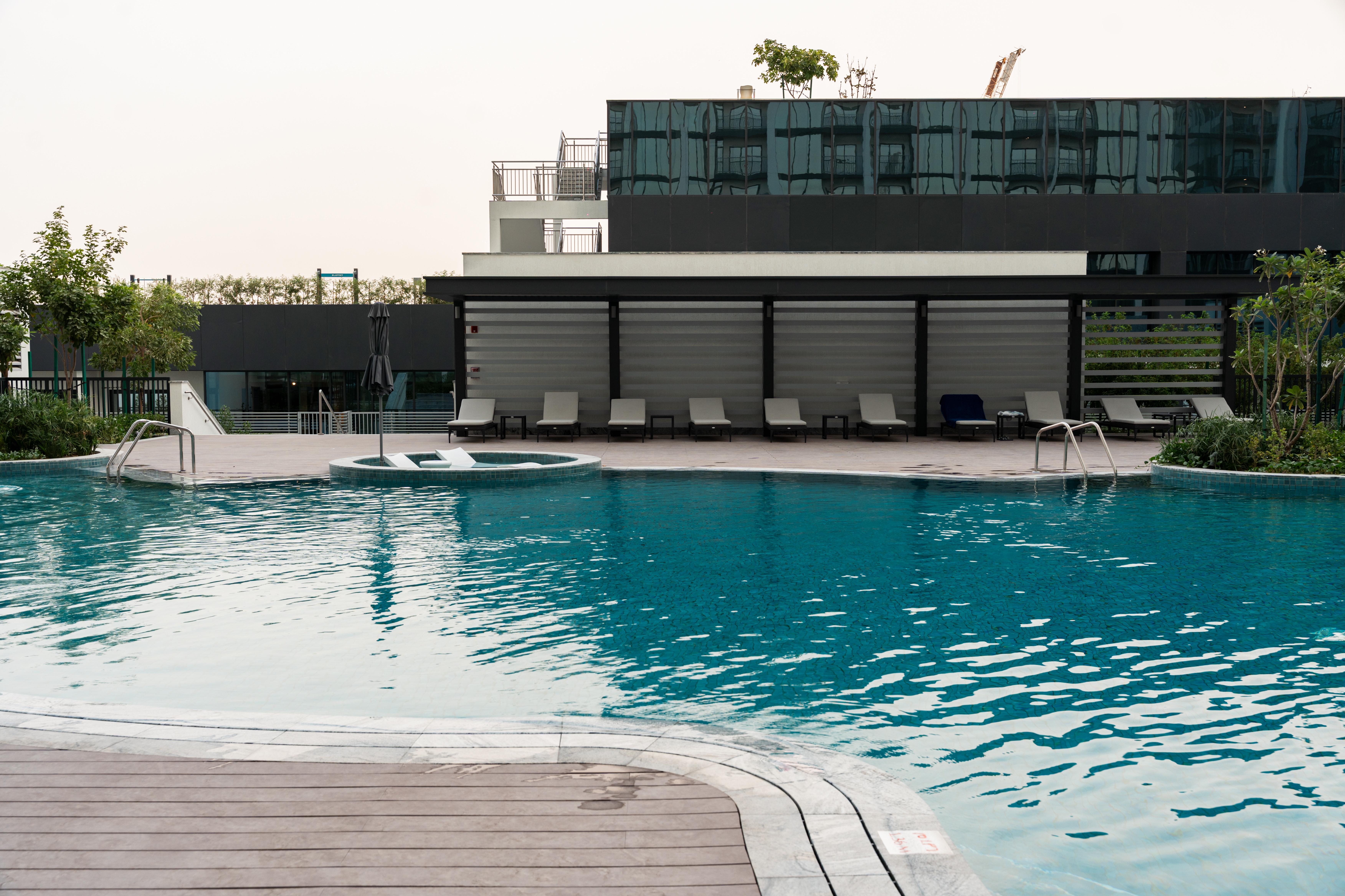 Azur Suite 1 bedroom pool view