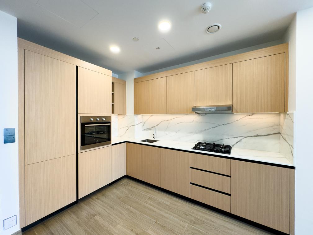 TOP QUALITY / HIGH FLOOR / STUDY / VACANT